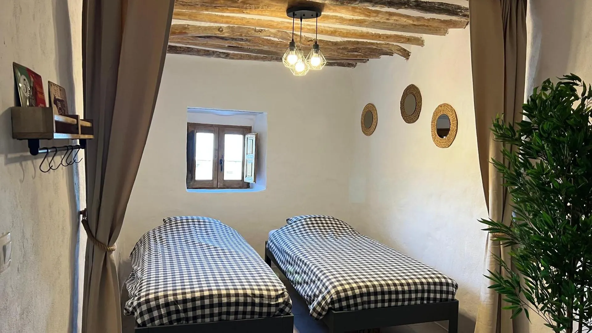 Apartment Casa Vino, Asado Y Amigos - Prive Appartement Met Gedeeld Dakterras Polopos