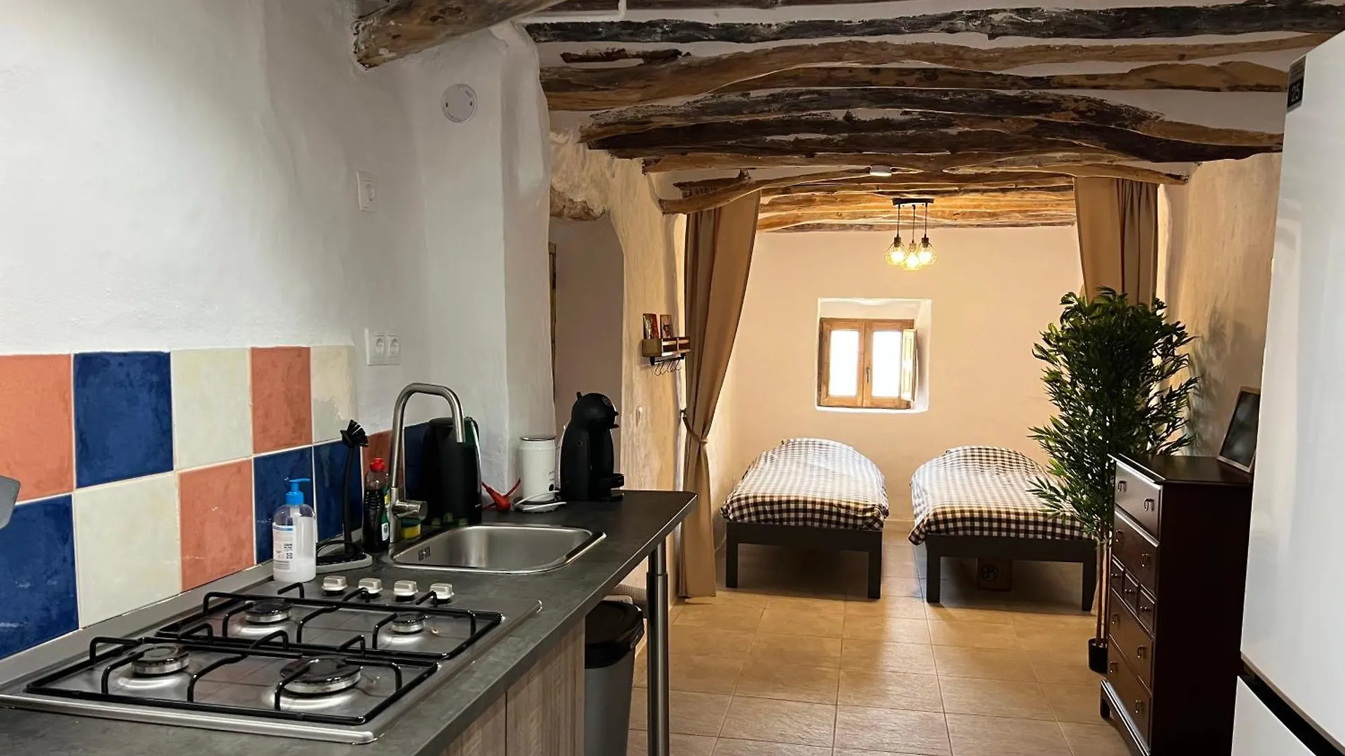 Apartment Casa Vino, Asado Y Amigos - Prive Appartement Met Gedeeld Dakterras Polopos Spain