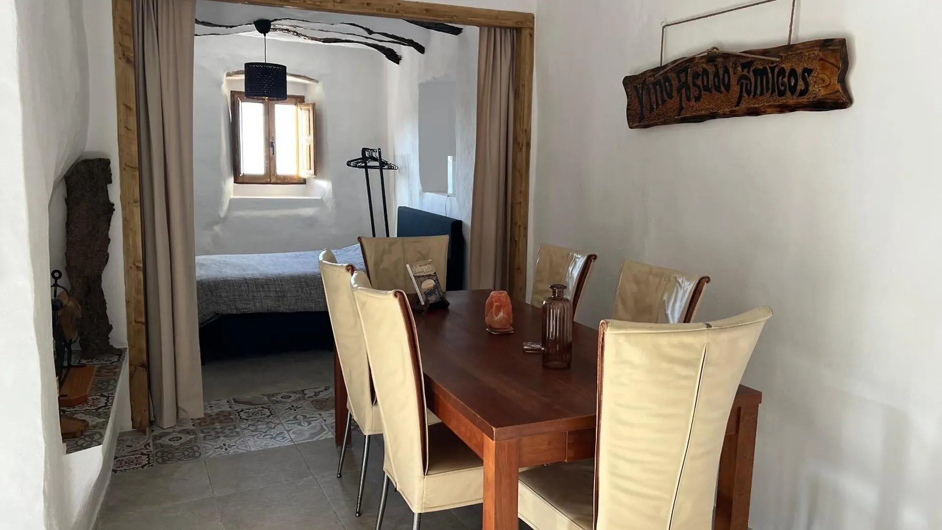 Casa Vino, Asado Y Amigos - Prive Appartement Met Gedeeld Dakterras Polopos 0*,